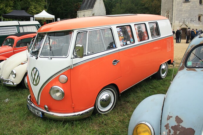 200830 - VW Castle party (19)