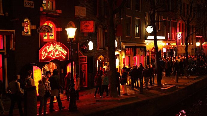 amsterdam-red-light-district-night-street