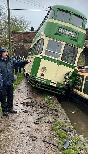 Screenshot_20251224-064343_Facebook