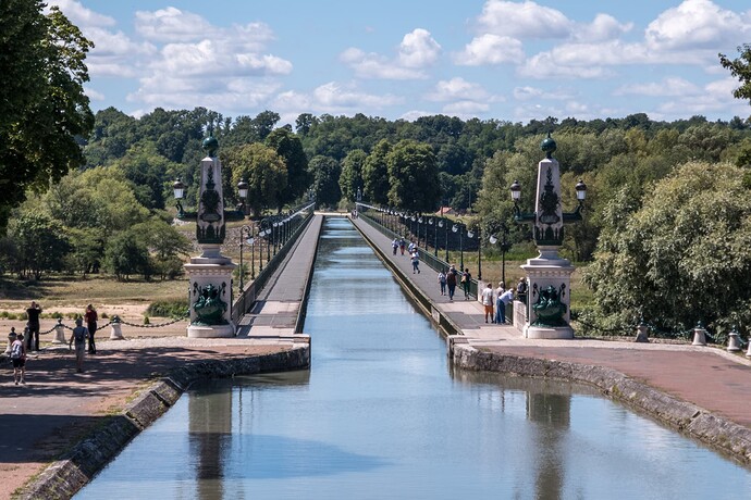 Briare_-_Pont_Canal