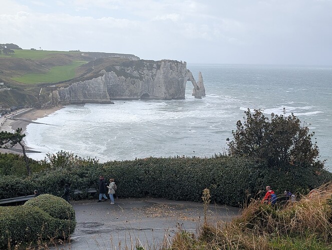 PXL_20250915_125442107