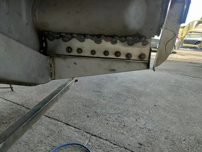 9 25 04 2023 split Rivi Alain T 11