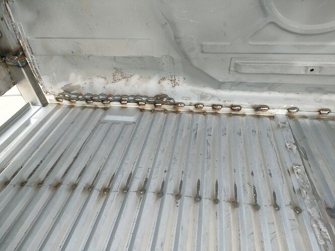 9 25 04 2023 split Rivi Alain T 9